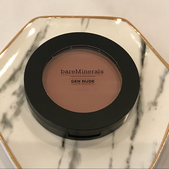 bareMinerals Other - BNIB bareMinerals GEN NUDE POWDER BLUSH.